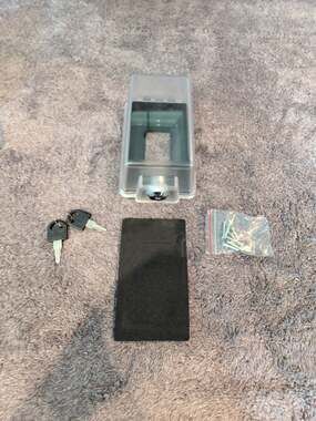 Pilispark Outdoor Socket Protection Box with Lock and Keys